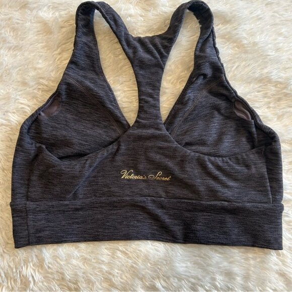Victoria’s Secret Performance Supersoft Sports Bra - Picture 4 of 5